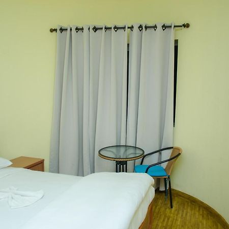 Maputo Residence Inn Buitenkant foto